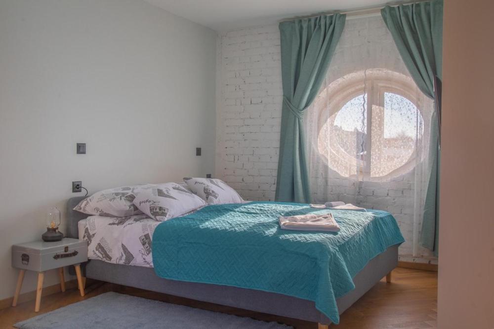 Bed and Breakfast Domestic House Lola Вуковар Екстер'єр фото