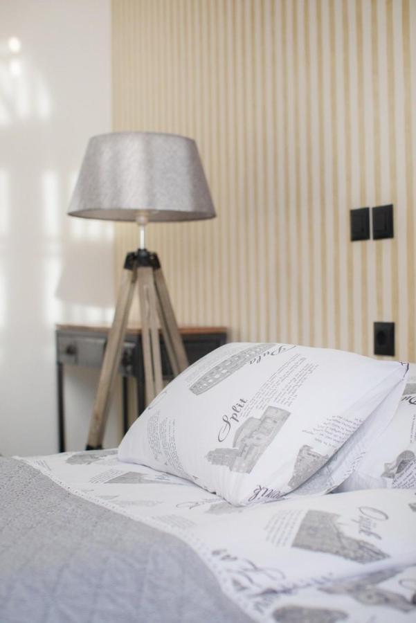 Bed and Breakfast Domestic House Lola Вуковар Екстер'єр фото