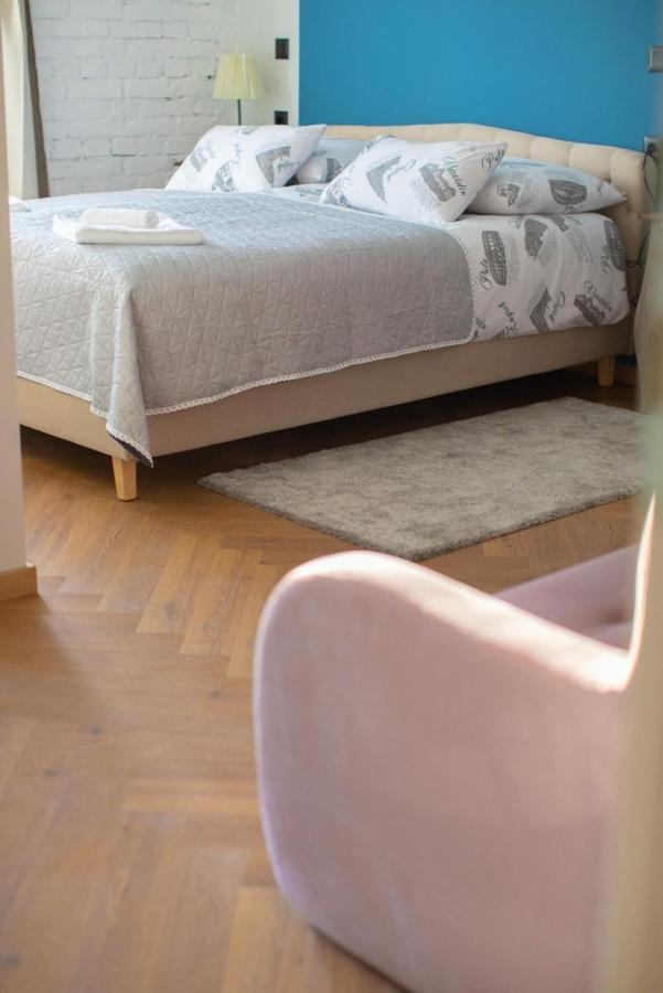 Bed and Breakfast Domestic House Lola Вуковар Екстер'єр фото